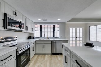 5151 Tennis Ct W, Las Vegas, NV 89120