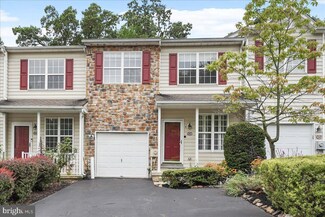 102 Avon Ct, Malvern, PA 19355