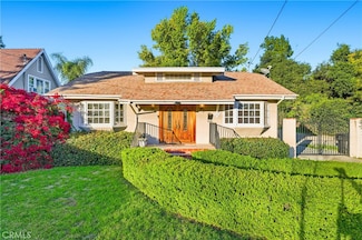 715 Mountain View St, Altadena, CA 91001