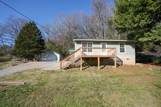 1011 W Elmwood Dr, Chattanooga, TN 37405