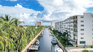 4800 Bayview Dr Unit 605, Fort Lauderdale, FL 33308