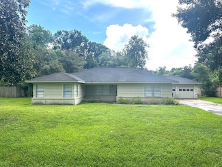 9337 Walterville Rd, Houston, TX 77080