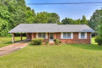 205 Brentwood Dr, Belton, SC 29627
