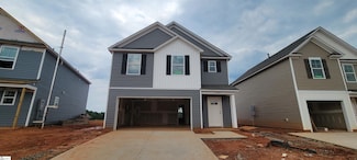 6087 Willutuck Dr, Boiling Springs, SC 29316