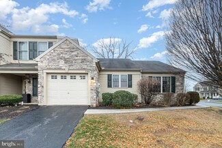 2194 Gelder Park Dr, Hummelstown, PA 17036