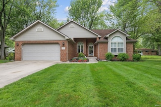4304 W Laurel Oak Ln, Muncie, IN 47304
