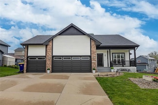 1504 W Jackson Ave, Indianola, IA 50125