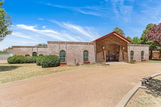 5436 La Estancia Cir, El Paso, TX 79932