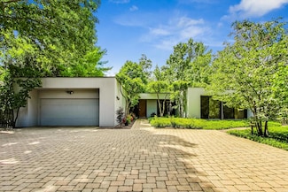 3 Coventry Ln, Lincolnshire, IL 60069