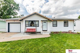 6914 S 52nd St, Omaha, NE 68157