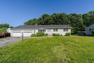66 Wood St, Woburn, MA 01801