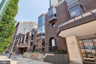 2024 Walnut St Unit 2024, Philadelphia, PA 19103