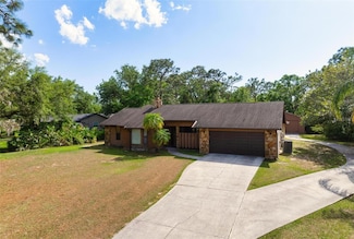 9207 59th Avenue Dr E, Bradenton, FL 34202