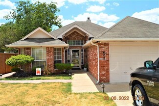 609 Lawrence Ave, Terrell, TX 75160
