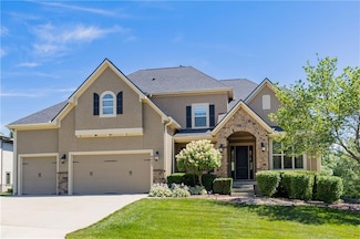 9445 W 157th Place, Overland Park, KS 66221
