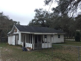 38104 Trilby Rd, Dade City, FL 33523