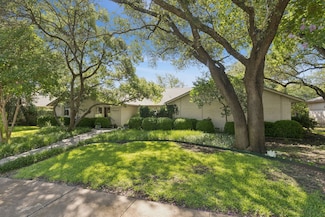10564 Cox Ln, Dallas, TX 75229