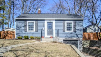 1702 Jackson Ave, Ann Arbor, MI 48103