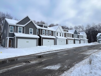 3337 Kings River St SW Unit 41, Wyoming, MI 49418