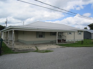 105 E 13th St, Larose, LA 70373