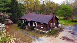 611 4th Ave, Egg Harbor City, NJ 08215