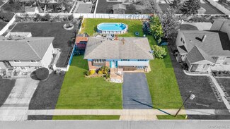 23 Toysome Ln, Deer Park, NY 11729