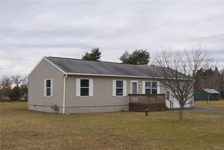24983 Chrysler Dr, Calcium, NY 13616