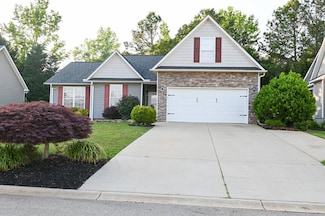 201 Kinkade Dr, Greenwood, SC 29649