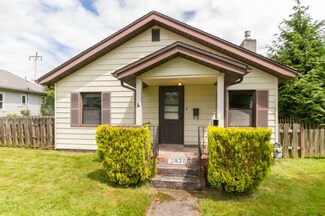 2830 Grant St, Bellingham, WA 98225