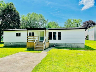 14 N Meadowlark, North Manchester, IN 46962