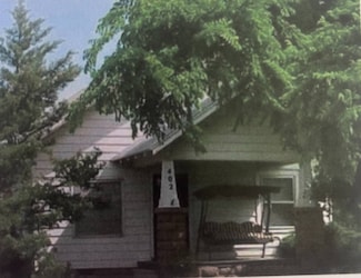 402 E Main St, Billings, OK 74630
