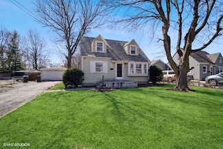 10833 Wellington St, Melrose Park, IL 60164