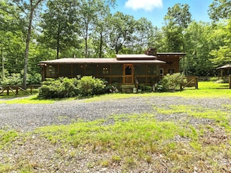 144 Byrd St, Burnsville, NC 28714