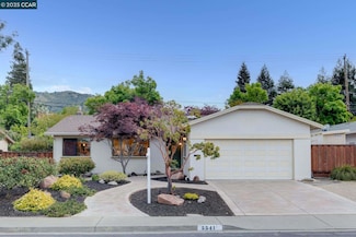 5541 Illinois Ct, Concord, CA 94521