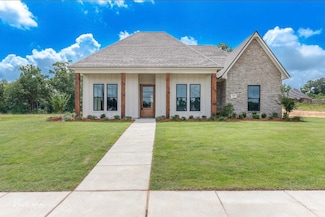 204 Saint Andrews, Benton, LA 71006
