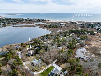 155 Cranberry Ln, Chatham, MA 02633