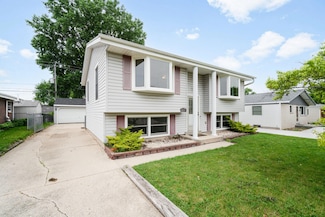 4229 S 90th St, Milwaukee, WI 53228