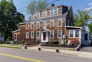 7 Pleasant St Unit 2, Salisbury, MA 01952