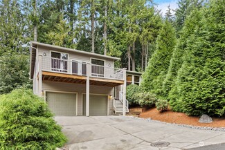 17 Horseshoe Cir, Bellingham, WA 98229