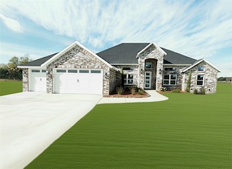 690 Shooting Star Ln, Rogers, AR 72745