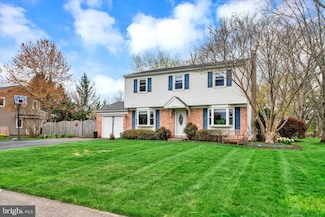 1900 Rampart Ln, Lansdale, PA 19446