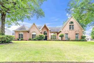 1975 Almadale Farms Pkwy, Collierville, TN 38017