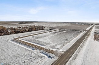 618 Norman Dr, Kindred, ND 58051