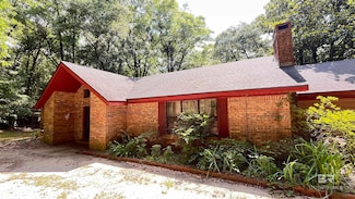 5415 Overlook Rd, Mobile, AL 36618