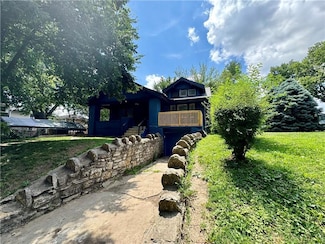 1039 Kimball Ave, Kansas City, KS 66104