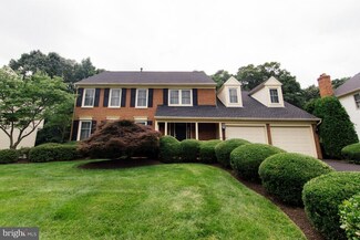 7808 Valleyfield Dr, Springfield, VA 22153