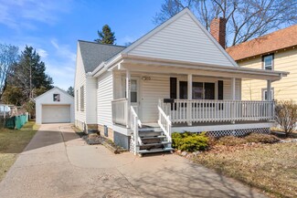 421 9th St N, Wisconsin Rapids, WI 54494