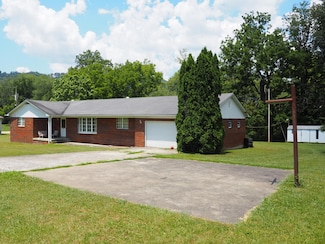 3232 Clear Fork Rd, Clear Fork, WV 24822