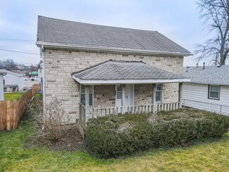 160 N La Salle Ave, Bradley, IL 60915