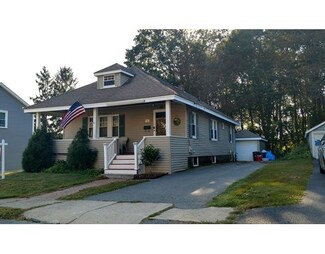 44 Endicott Rd, Stoneham, MA 02180